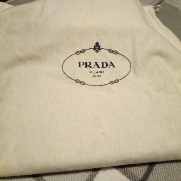 Authentic Prada Tan Vitello Daino Vintage Shoulder Bag - Picture 7 of 9